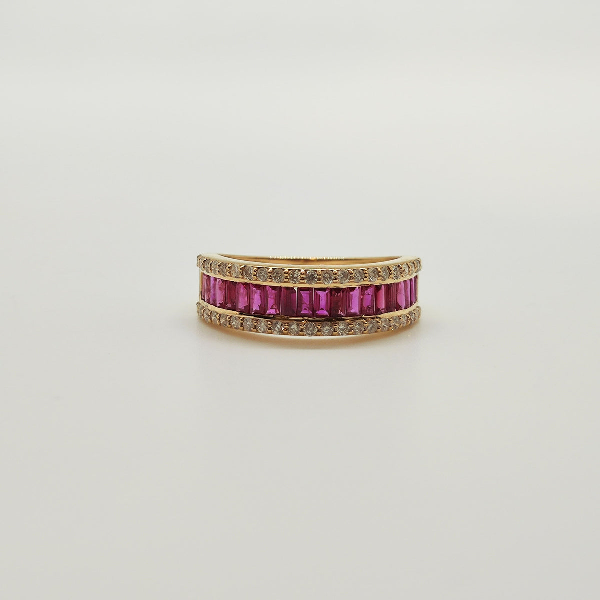 Anillo Rubíes Baguette Y Brillantes Oro Amarillo 18K