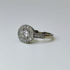 Anillo Halo Ruleteado Platino
