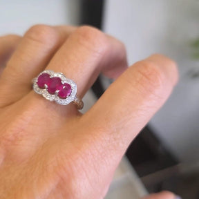 Tricillo Rubí Oval Oro Blanco 18K