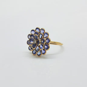 Anillo Oro Amarillo 18K Flor De Tanzanitas Y Brillante