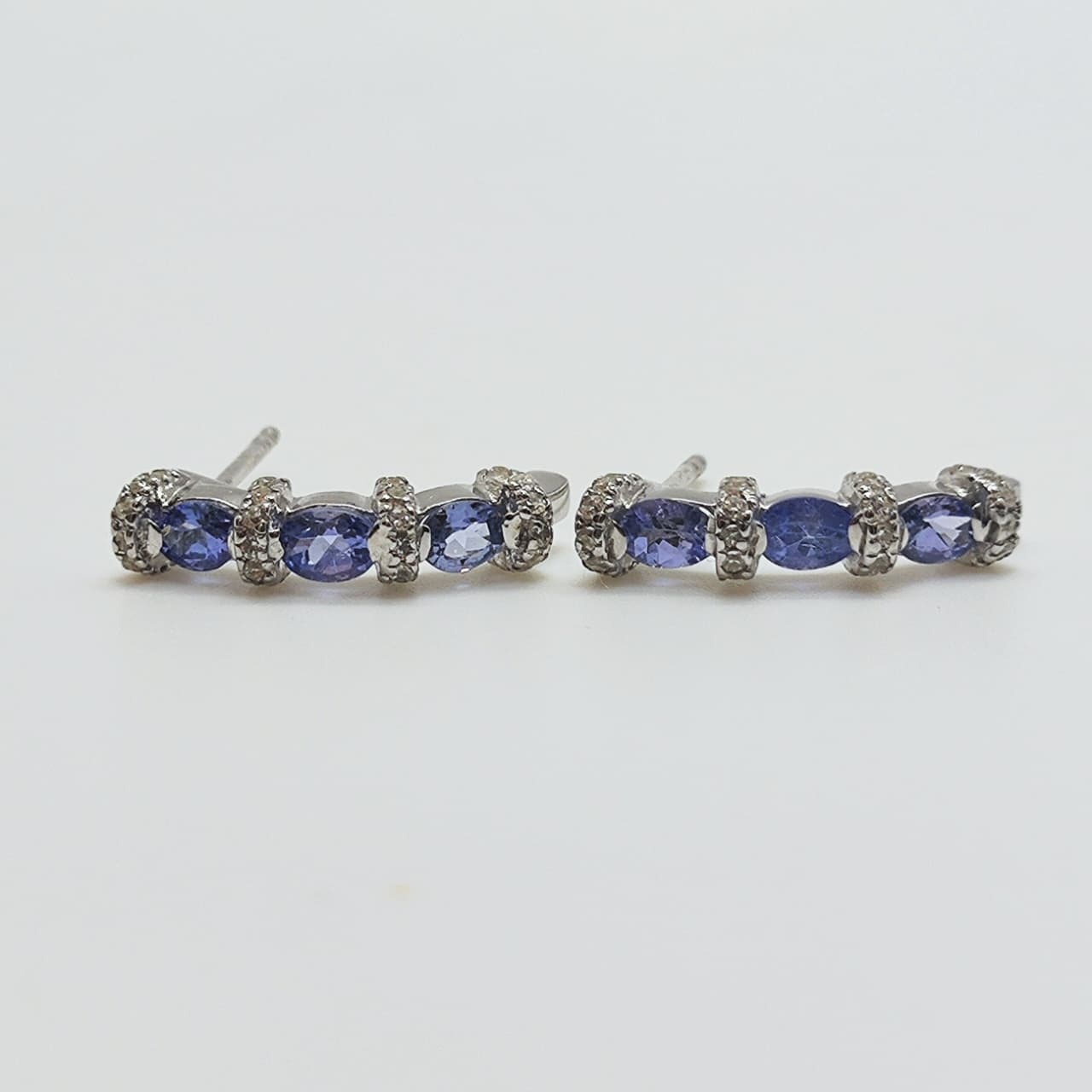 Aros Plata Rodinada Triple Tanzanitas Oval