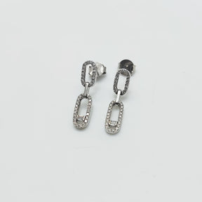 Aros Eslabones Rectangulares con Diamantes Corte Brillante y Corte Baguette en Oro Blanco 18K