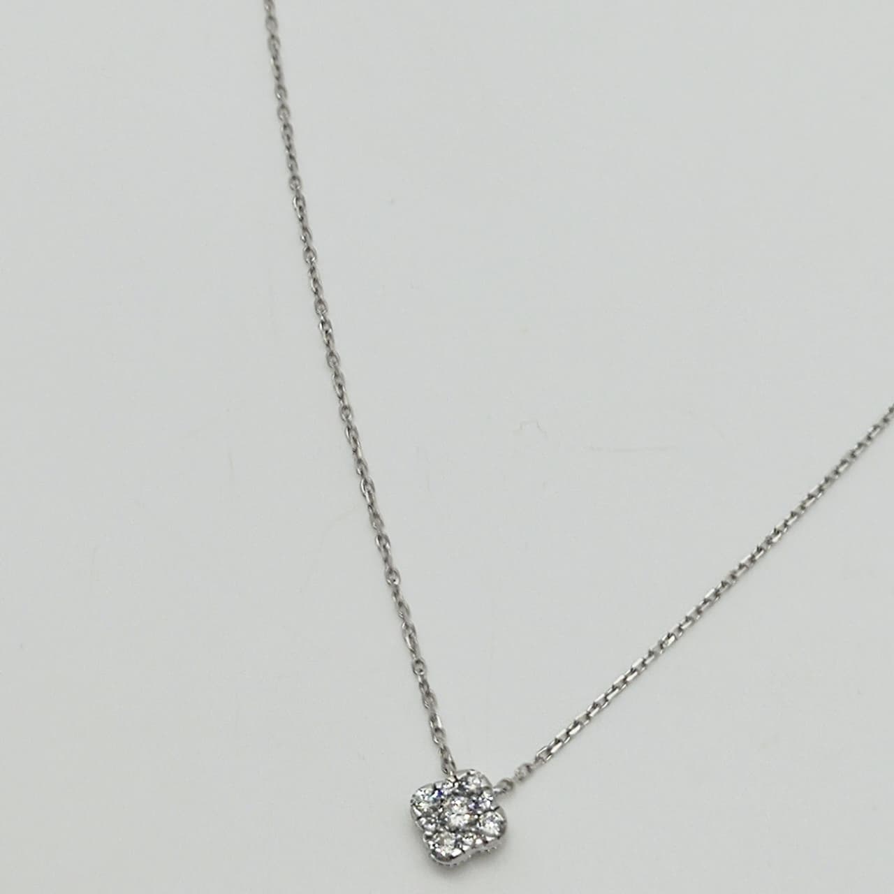 Collar Roseta