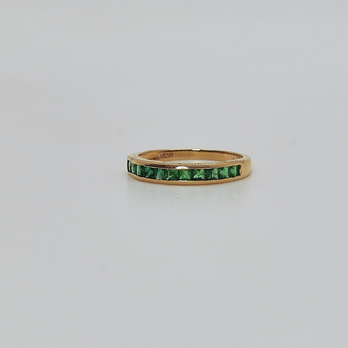 Anillo Riel De Esmeraldas Oro Amarillo