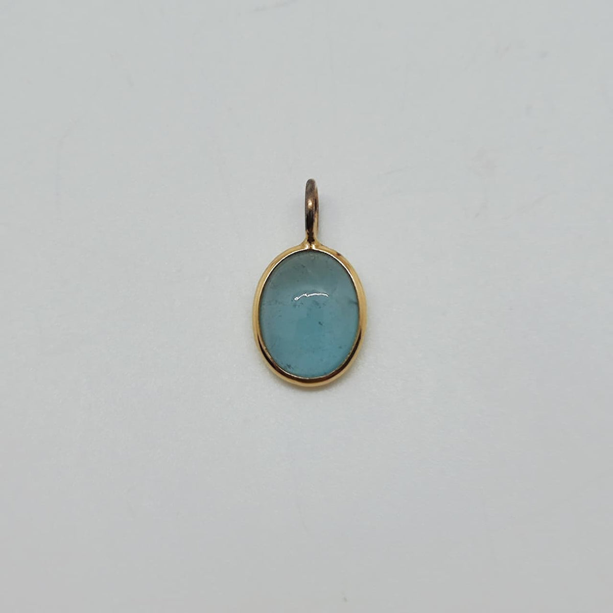 Colgante Aguamarina Oval Oro Amarillo 18K