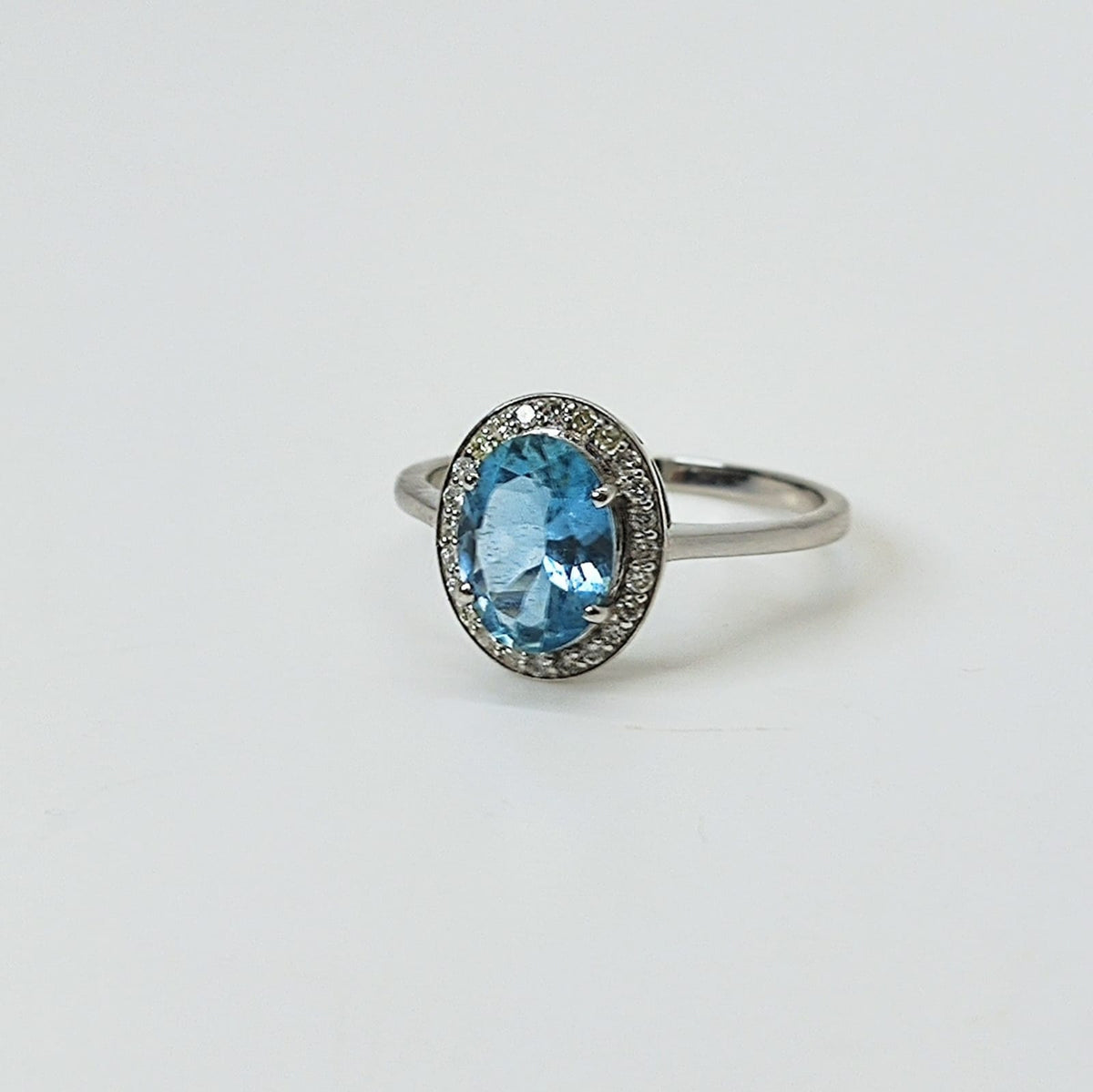 Anillo Lady Di Aguamarina Oro Blanco 18K