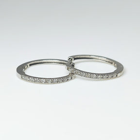 Argollas Oro Blanco 18K Y Brillantes