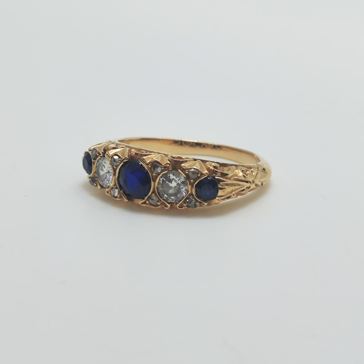 Anillo Vintage Zafiros Y Diamantes
