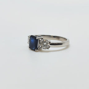 Anillo Zafiro Corte Esmeralda