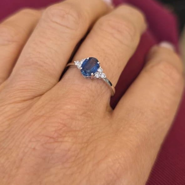 Anillo Zafiro Oval