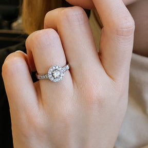 Anillo Halo Oro Blanco 18K