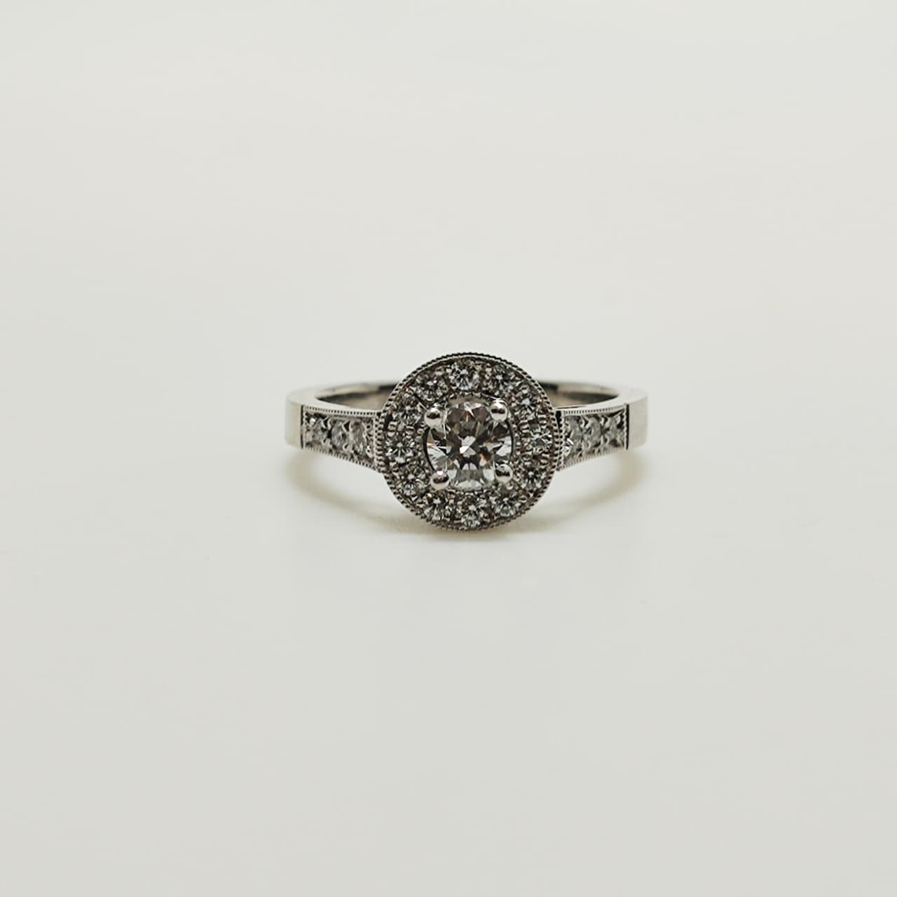 Anillo Halo Oro Blanco 18K