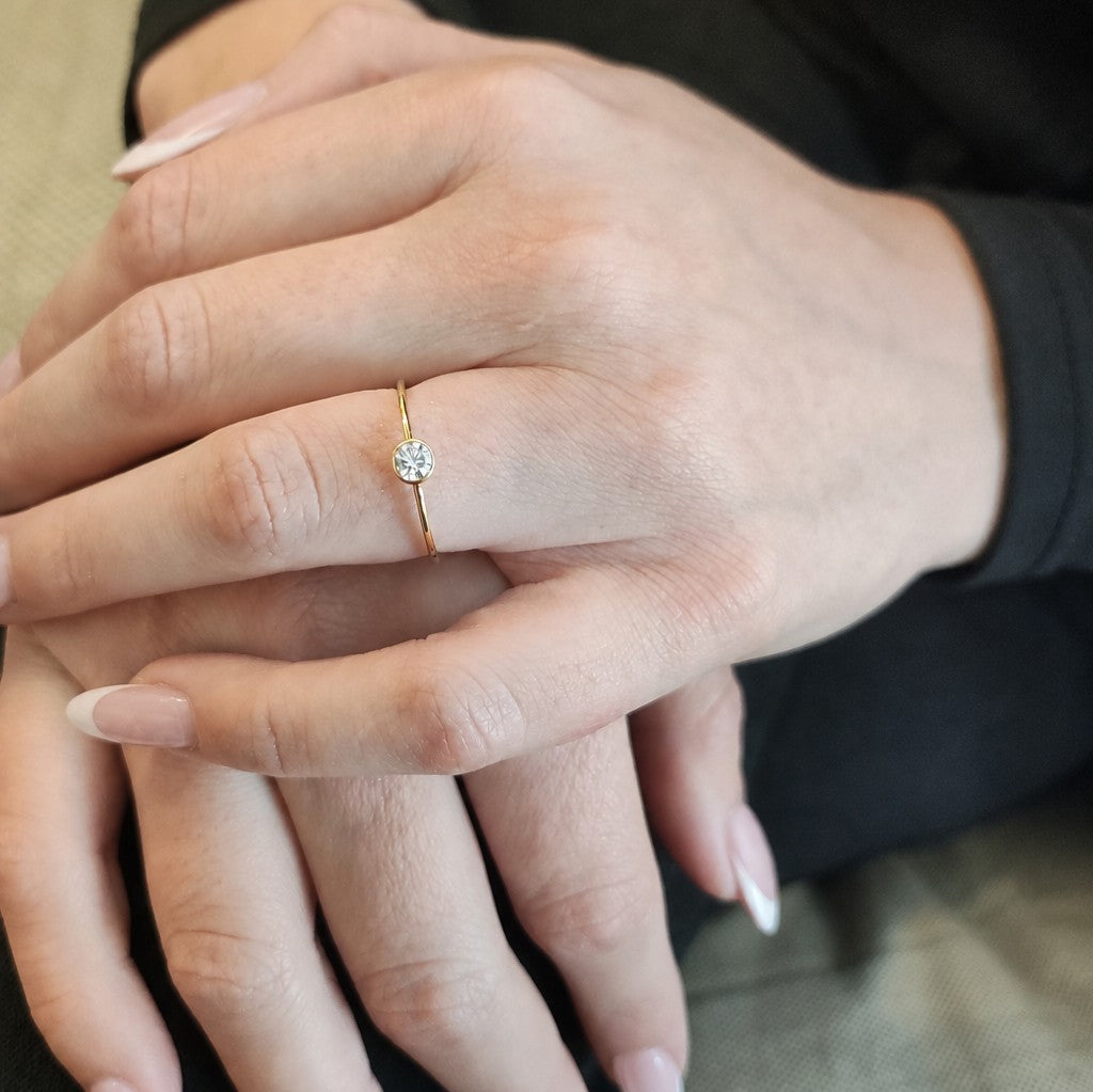 Solitario Petite Oro Amarillo 18K