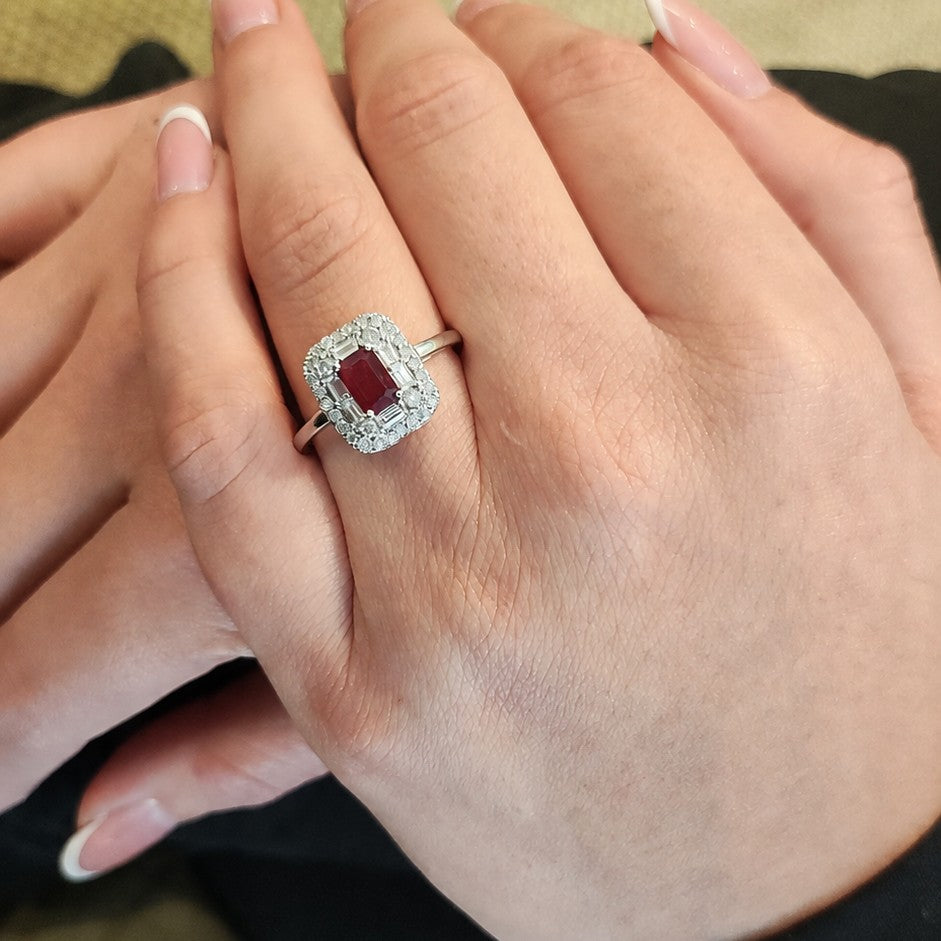Anillo Rubí Rectangular