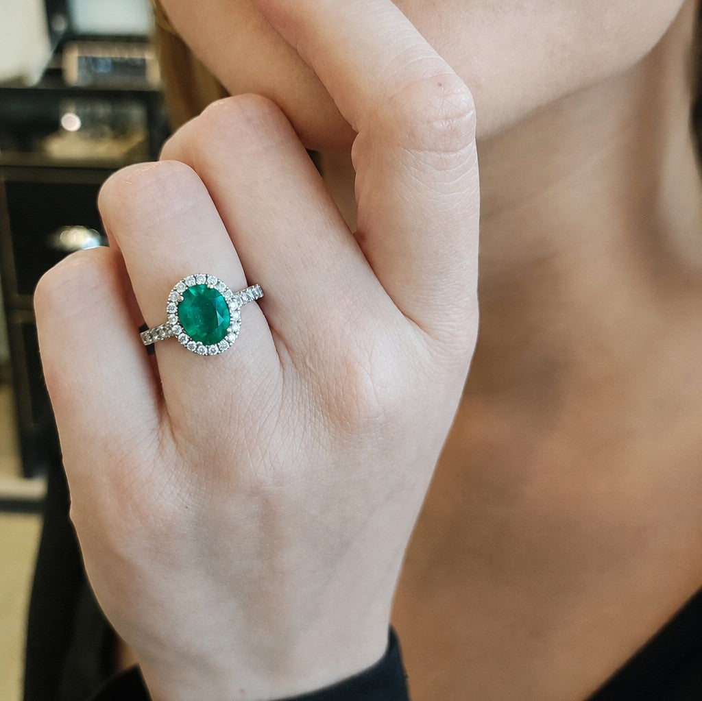 Anillo Gran Esmeralda Oval