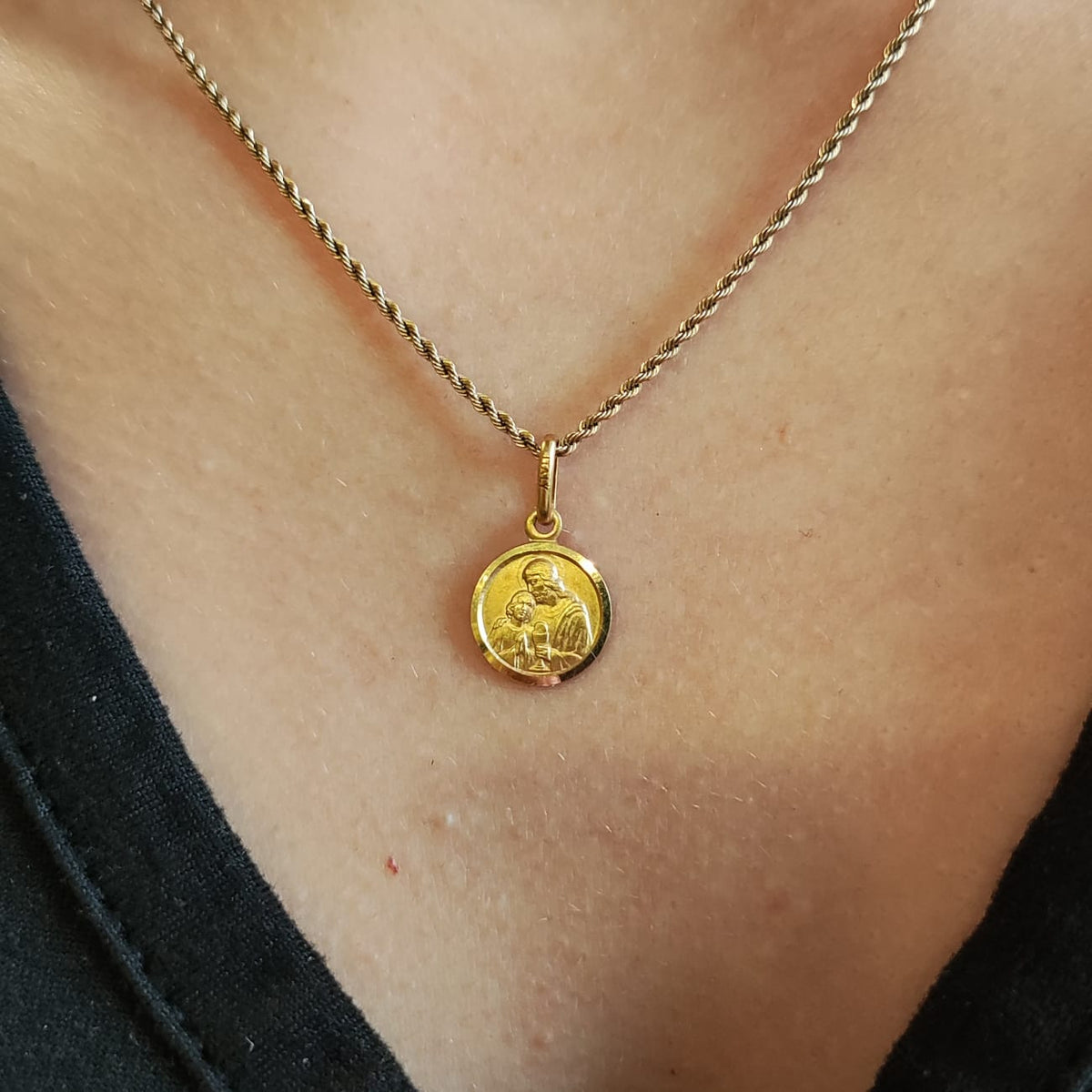 Medalla La Comunión