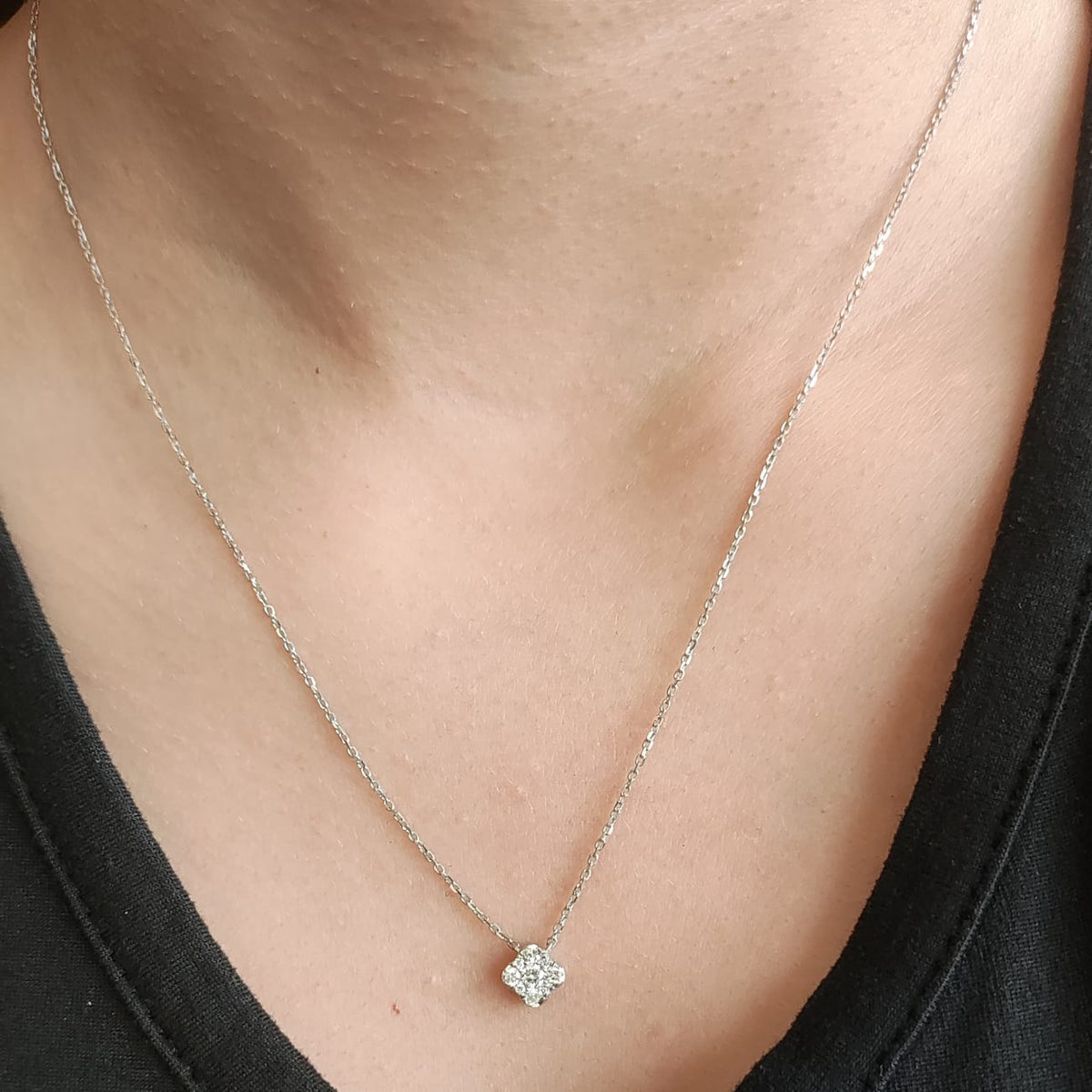 Collar Roseta