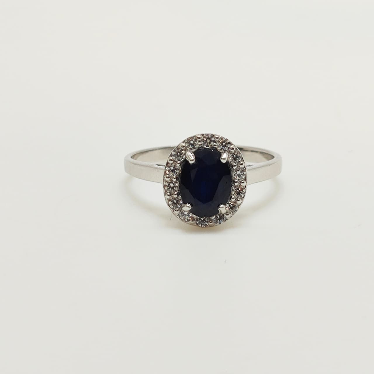 Anillo Zafiro Oval Plata Rodinada