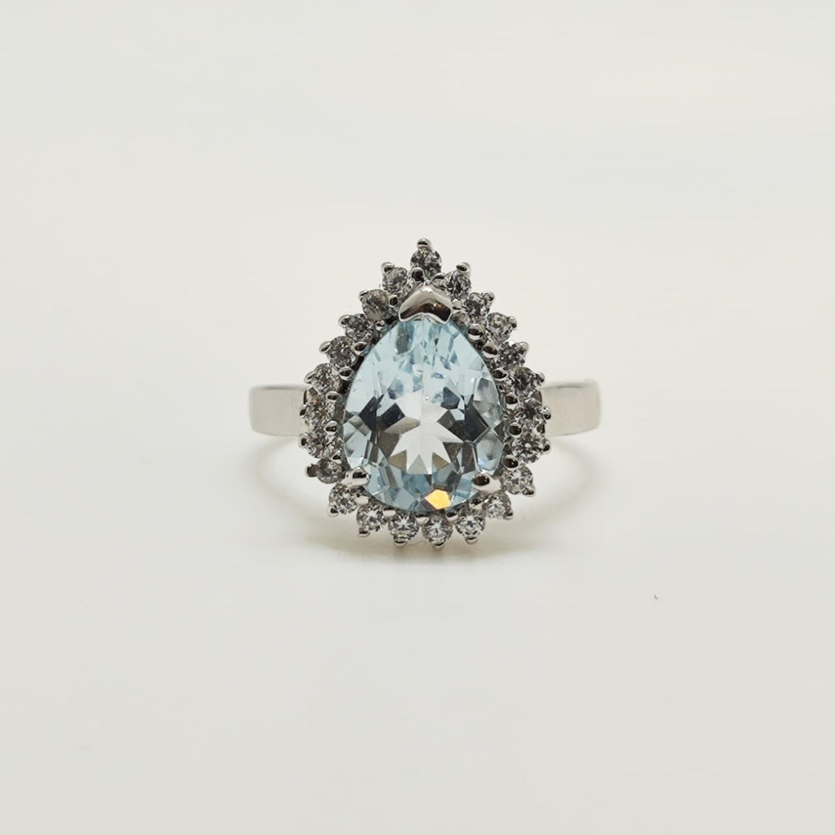Maxi Anillo Gota Topacio Plata Rodinada