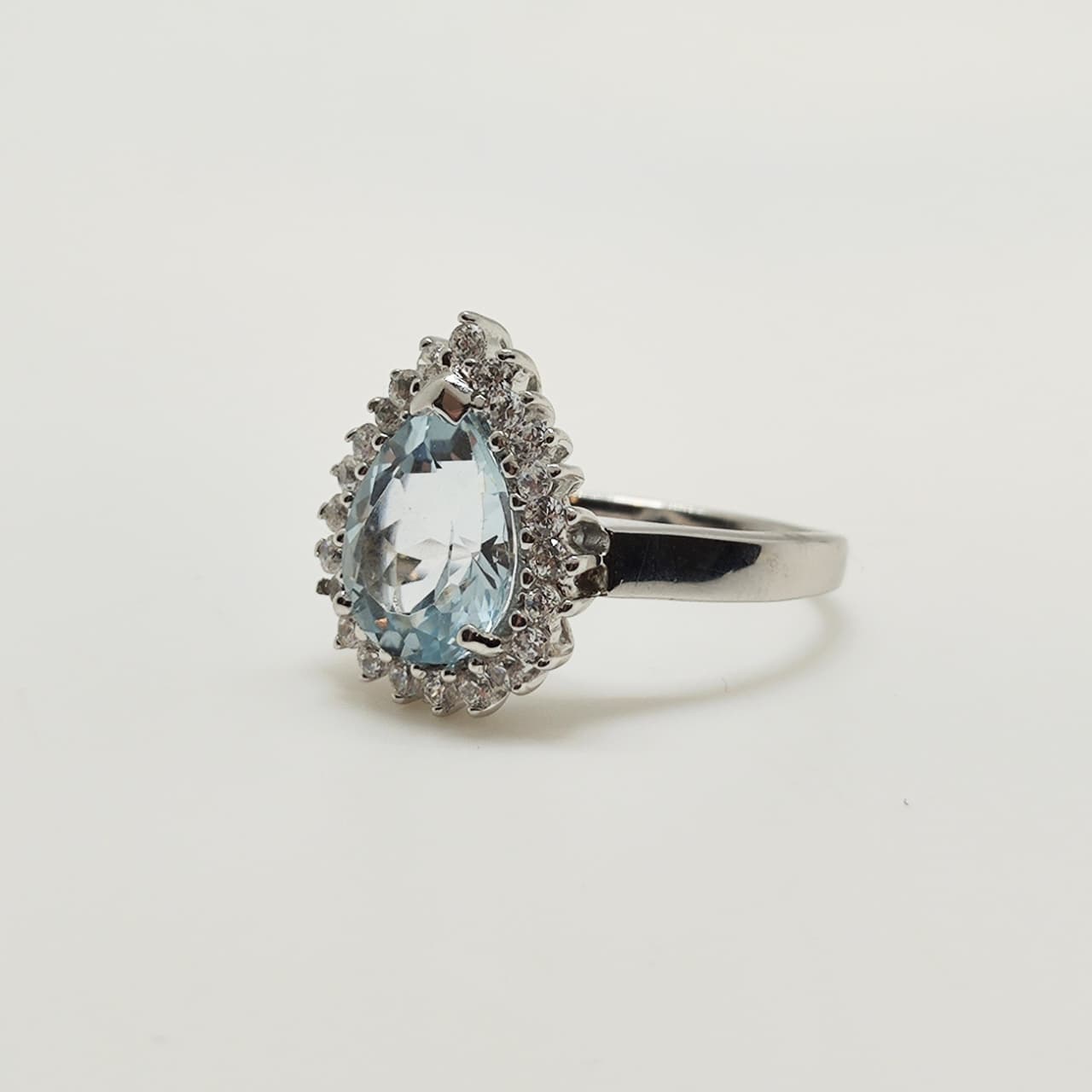 Maxi Anillo Gota Topacio Plata Rodinada