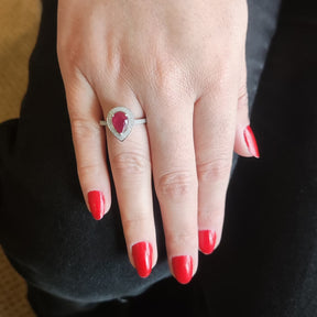 Anillo Gota Rubí Plata Rodinada