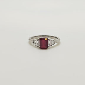 Anillo Rubí Rectangular Plata Rodinada