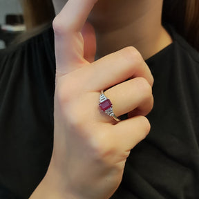 Anillo Rubí Rectangular Plata Rodinada