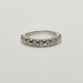 Anillo 9 Diamantes Oro Blanco