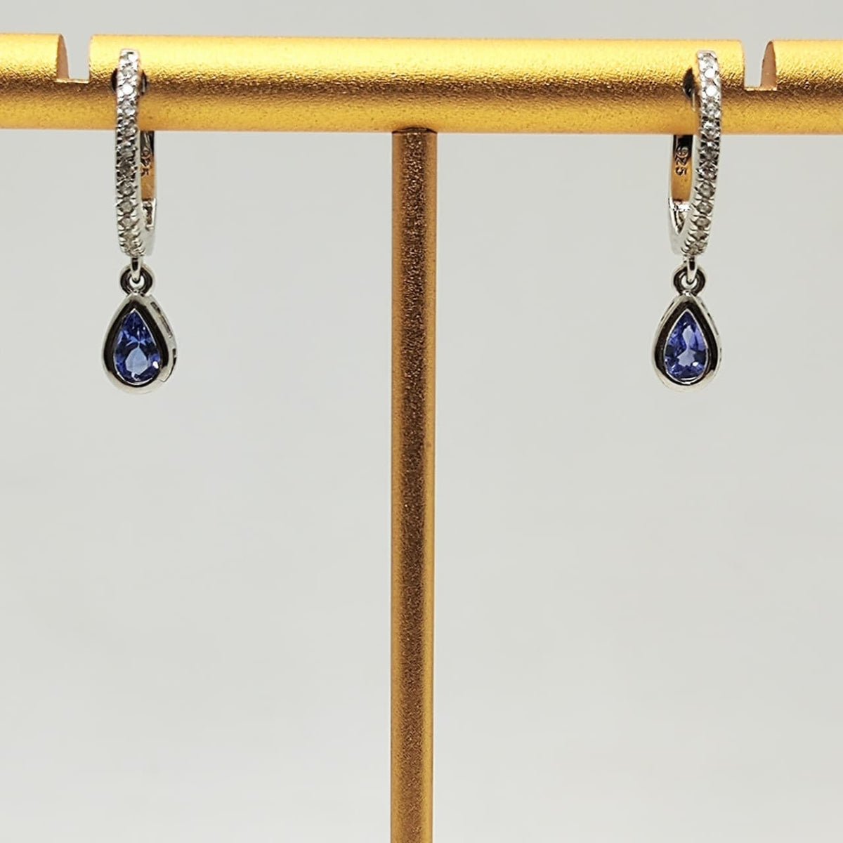 Aros Tanzanita Gota Plata Rodinada