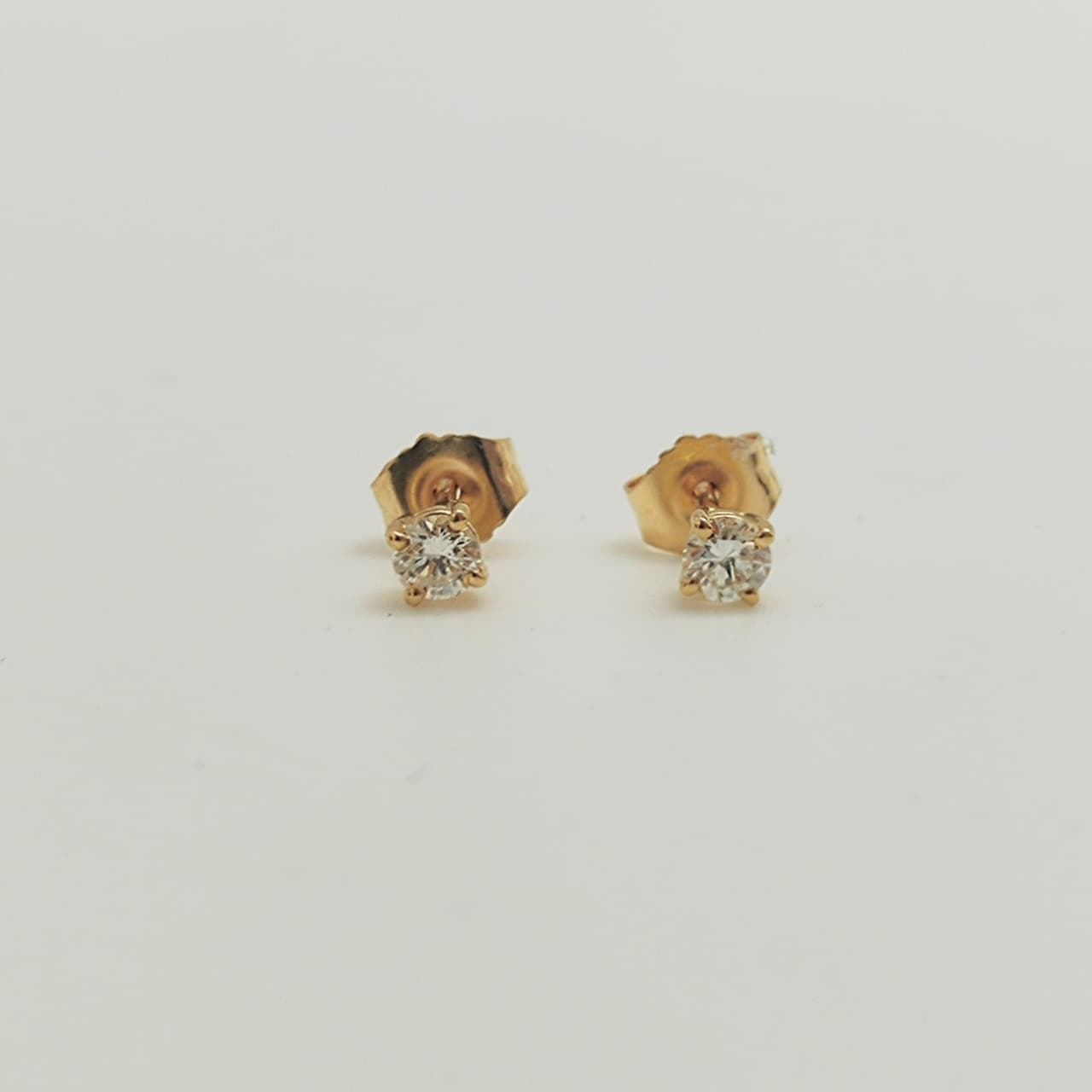 Aros Punto de Luz Oro Amarillo 18K 0,20Ct
