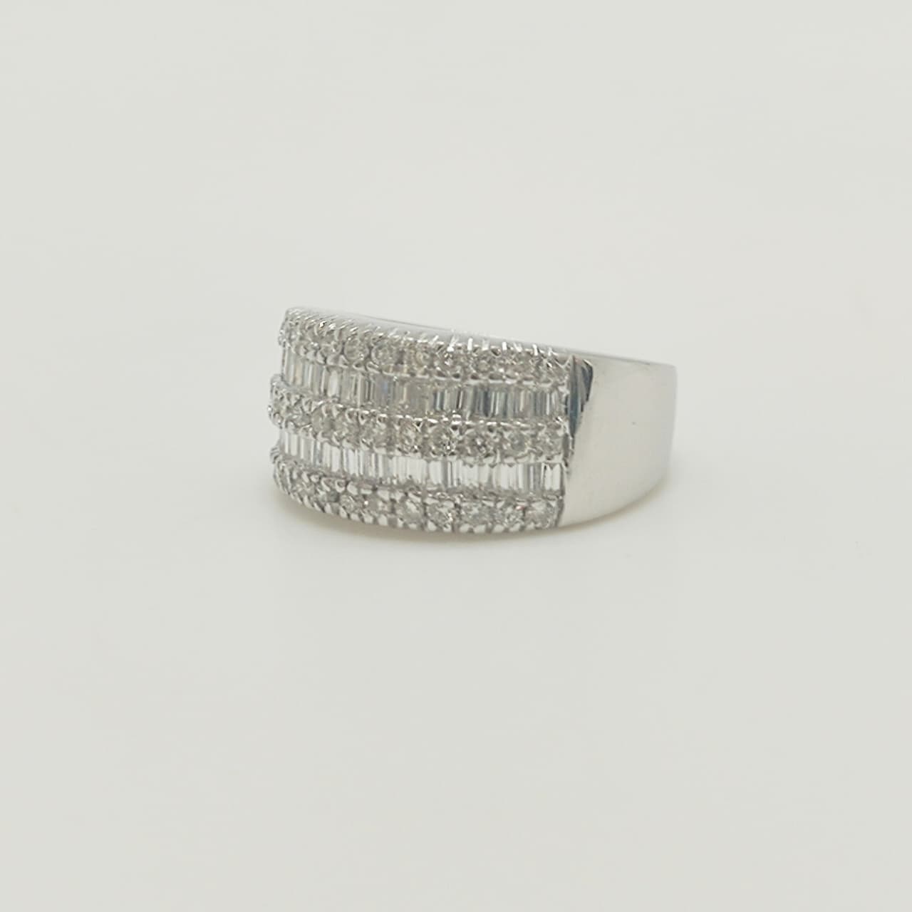 Maxi Anillo Baguette Oro Blanco 18K
