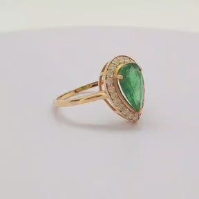 Anillo Oro Amarillo Esemralda Corte Pera Y Brillantes
