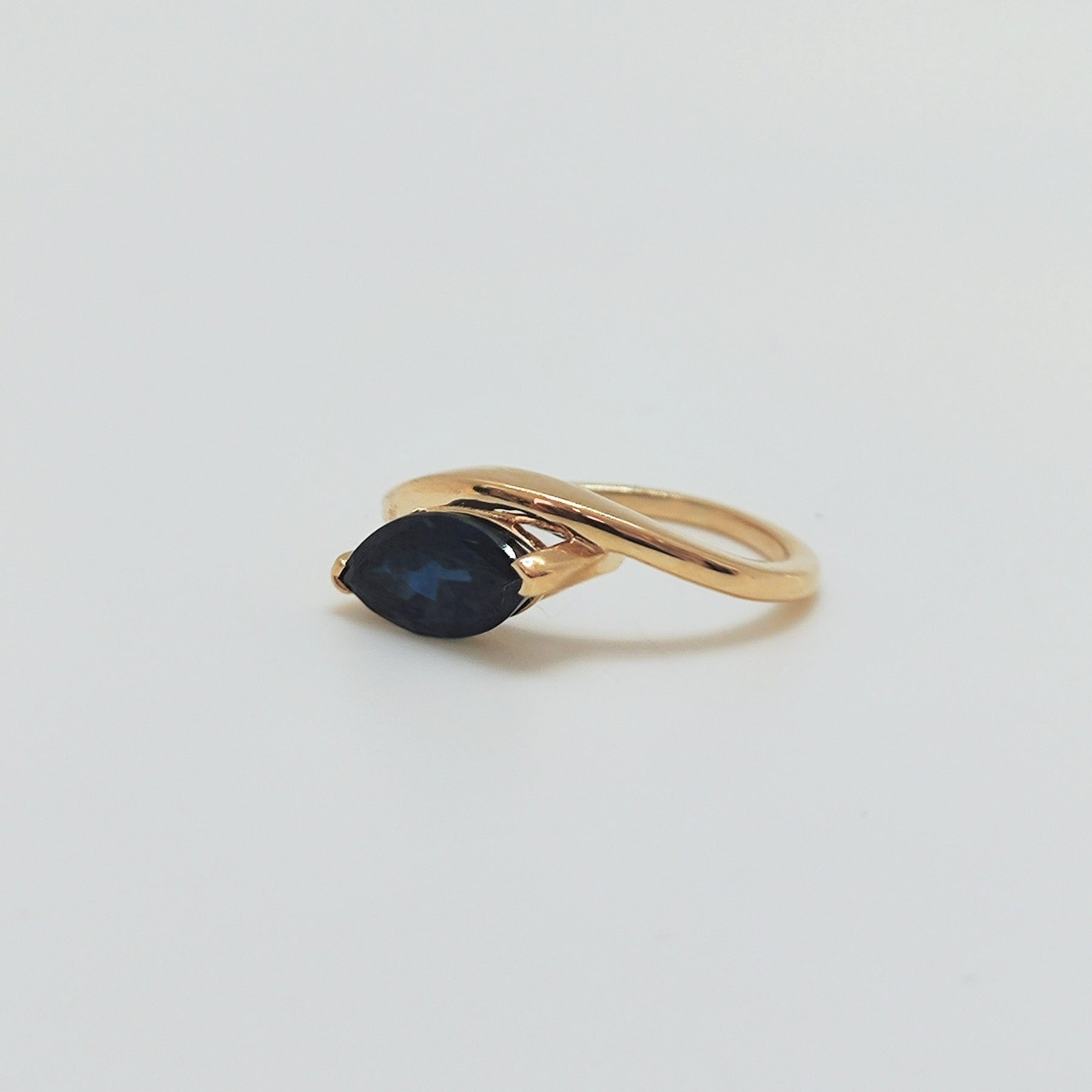 Pinky Ring Zafiro