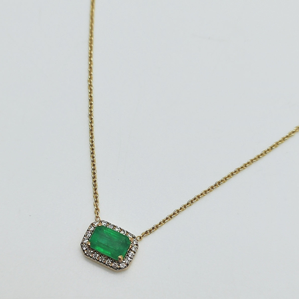 Collar Esmeralda Rectangular